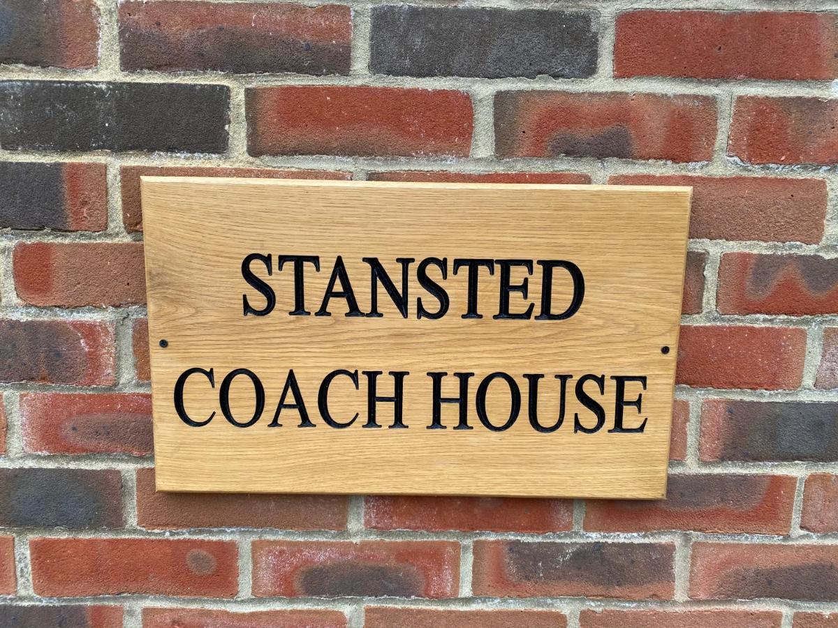 Stansted Coach House - Apartment Hotel Elsenham Exterior foto