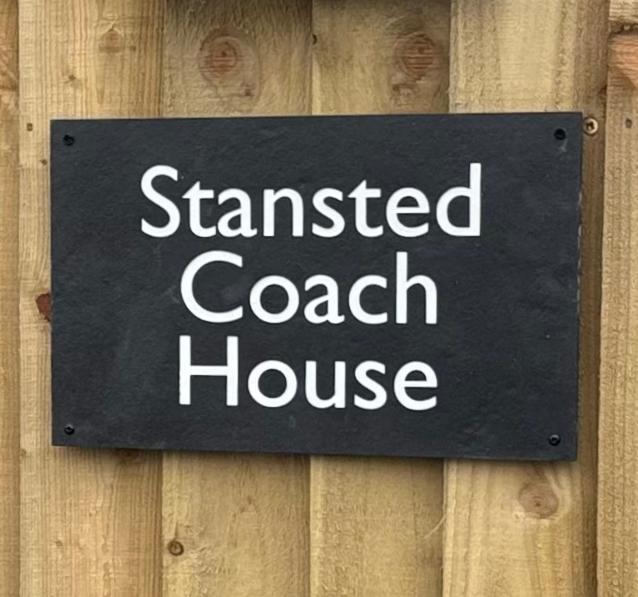 Stansted Coach House - Apartment Hotel Elsenham Exterior foto